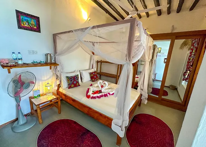 The African Paradise Beach Hotel